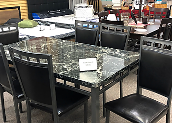 Dollard des Ormeaux furniture store The Royal Home