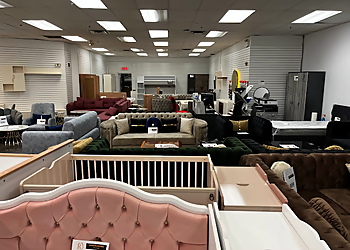 Dollard des Ormeaux furniture store The Royal Home