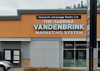 Chilliwack real estate agent Sabrina vandenBrink PREC*