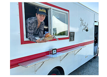 Kelowna Camions De Nourriture The Spot Food Truck