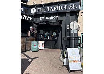 Coquitlam sports bar The Taphouse Coquitlam