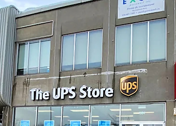 Laval Imprimeries The UPS Store