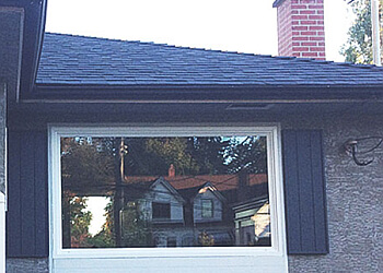 Saanich window company The Vinyl Window Company