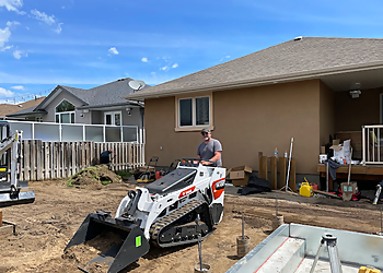 Thomas Outdoor Construction - Thunder Bay, ON Service De Piscine - Outdoor Work Image