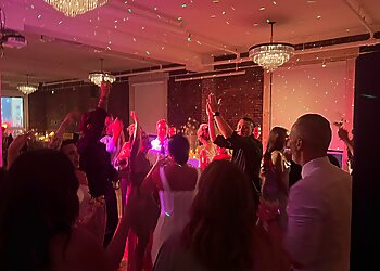 Thunder Bay Djs Thunder & Light Entertainment