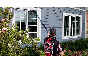Windsor window cleaner Thunder Spray Inc.
