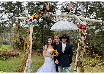 Sudbury wedding officiant Tie the Knot Nuptials
