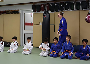 Tina Takahashi Martial Arts & Fitness - Ottawa, ON Arts Martiaux - Wrestling Image