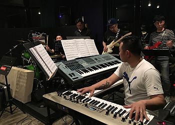 Markham music school Tone Labs Music