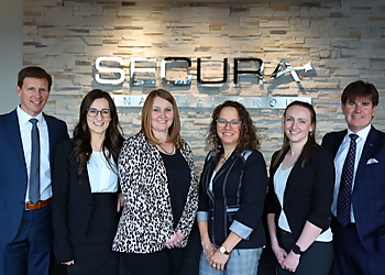 Tonia Donaldson - Belleville, ON Financial Services - Professional Portrait Image