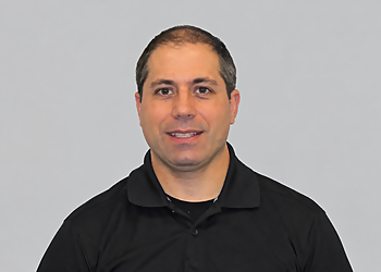 Tony Bruni, B.Sc., DPT, Cert SMT, RPT - GENERATIONS SPORT & SPINE PHYSIOTHERAPY Tony Bruni, B.Sc., DPT, Cert SMT, RPT - GENERATIONS SPORT & SPINE PHYSIOTHERAPY - Niagara Falls, ON Physical Therapists - Doctor Portrait Image