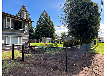 Abbotsford fencing contractor Top Tier Valley Fencing Ltd