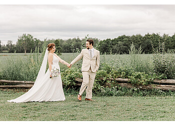 Fredericton wedding photographer Tori Claire Photography