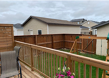 Winnipeg fencing contractor Total Yard Works