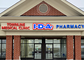 Cambridge urgent care clinic Townline Walk-in & Family Medical clinic