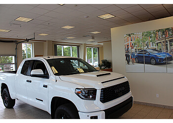 St Johns Concessionnaires d'automobile Toyota Plaza