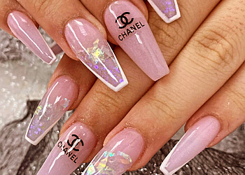 Niagara Falls nail salon Tracy Nails