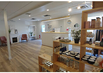 North Bay spa Travelling Toes Skincare & Esthetics Boutique