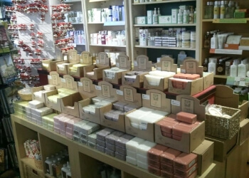 Langley gift shop Treasure Landing