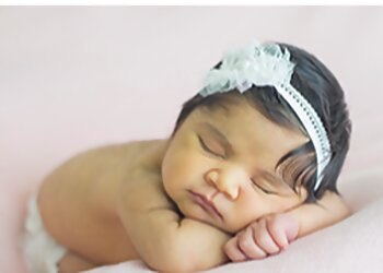 Hamilton babies and family photographer Treasured Memories Photography