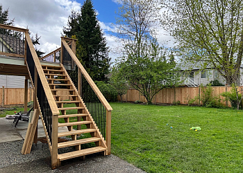 Port Coquitlam fencing contractor Tri-City Cedar Inc.