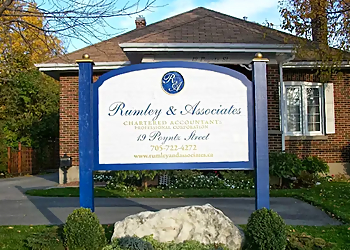 Trillium Signs & Designs - Barrie, ON Magasins de enseignes - Outdoor Work Image