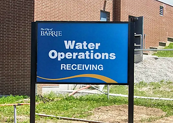 Trillium Signs & Designs - Barrie, ON Magasins de enseignes - Service Highlights