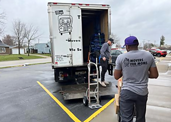 Two Men and a Truck - Pickering, ON Moving Companies - Outdoor Work Image