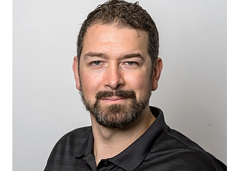 Kamloops physical therapist Tyler Evans, M.Sc PT - KINETIC ENERGY HEALTHCARE & WELLNESS CENTRE 
