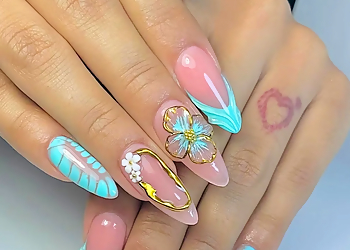 Abbotsford nail salon Tzen Nails & Spa
