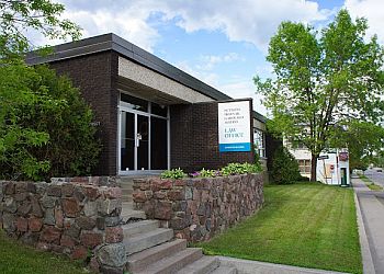 Thunder Bay personal injury lawyer Umberto Agostino - PETRONE & PARTNERS