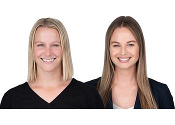 Kelowna real estate lawyer Una Kuzio - TOUCHSTONE LAW GROUP LLP