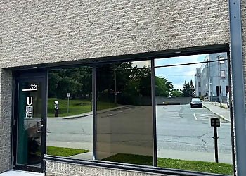 Sherbrooke Salons de tatouage Unik Perçage Tatouage