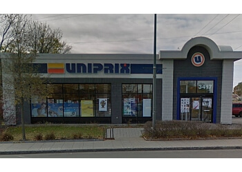 3 Best Pharmacies in Quebec, QC - ThreeBestRated 3 Best Pharmacies in Quebec, QC - ThreeBestRated