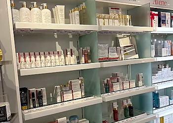 Uniprix Isabelle Gingras - Saint Hyacinthe, QC Pharmacies - Medicine Store Image