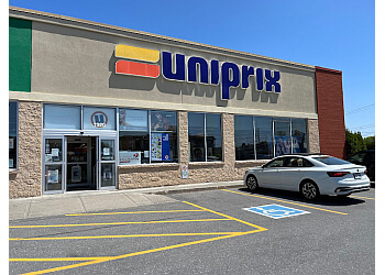 Saint Hyacinthe pharmacy Uniprix Édouard Malak pharmacien image 1