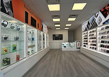 UniverCell Markham - Markham, ON Cell Phone Repair - Business Gallery Image