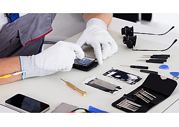 Winnipeg cell phone repair UniverCell St Vital