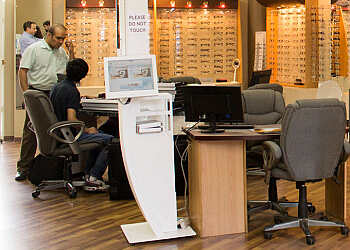 Abbotsford optician Universal Vision Optical