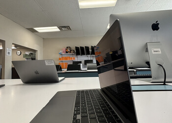 Saskatoon Réparation D'Ordinateur Uniway Computers Inc.