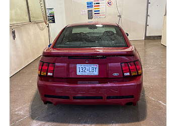 Halton Hills auto body shop Uptown Collision