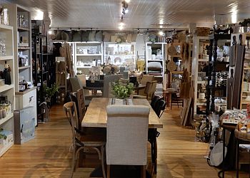 Brantford gift shop Urban Cottage Life Style Store