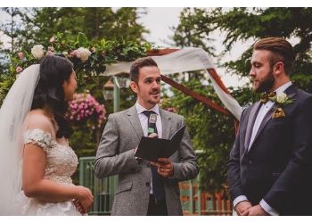 Calgary wedding officiant Urban Officiant