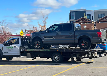 Calgary towing service Urban Tow Trucks