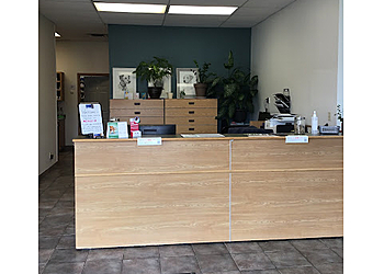Cambridge veterinary clinic VCA Canada Burgess Animal Hospital