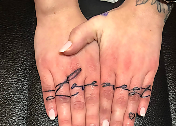 VIP Tattoo Par Coco - Repentigny, QC Tattoo Shops - Sample Image