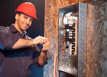 Montreal Électriciens Voltcom Inc.