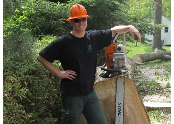 Peterborough tree service Van Till Tree Care