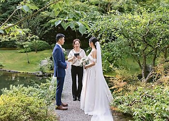 Richmond wedding officiant Vancity Officiant