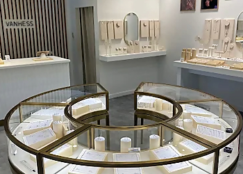 Vanhess Jewellery - Coquitlam, BC Jewellery - Shop Interior Image